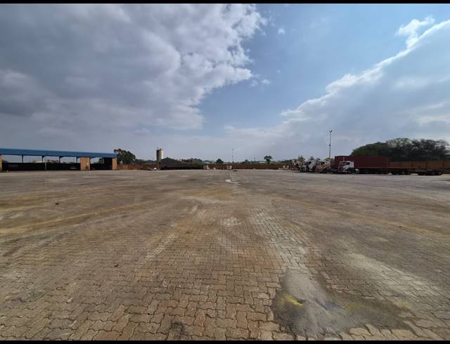 5,000M² INDUSTRIAL YARD TO LET IN WADEVILLE